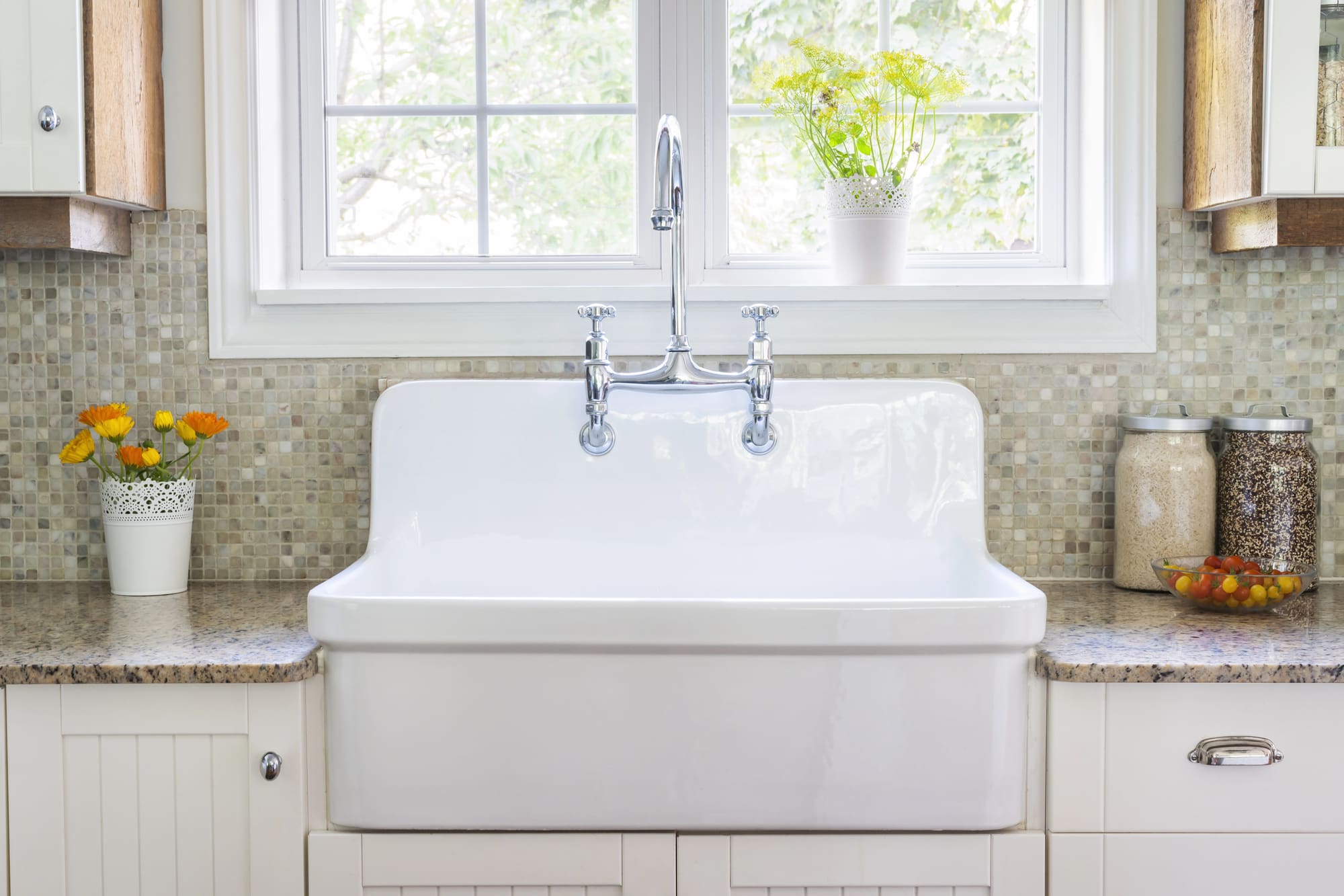 Aging plumbing found in Victorian homes benefit from 24-hour plumber San Francisco services